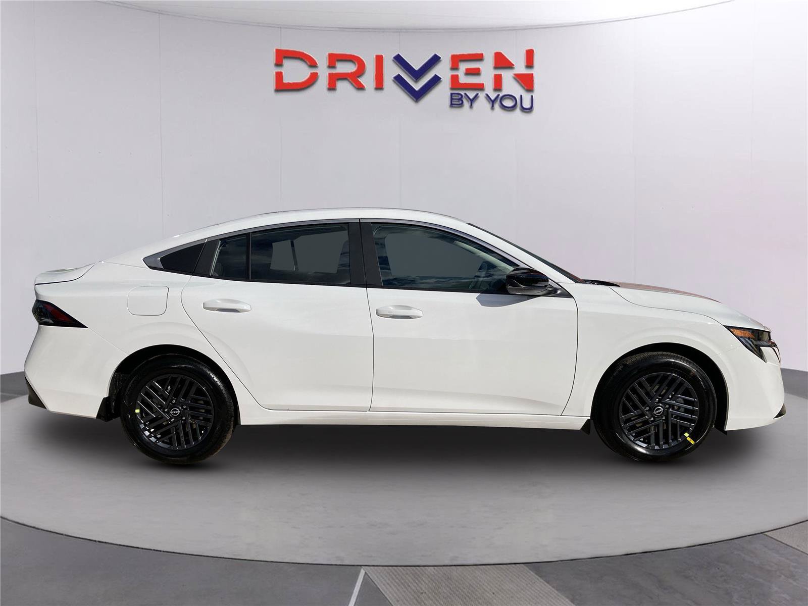 New 2026 Nissan Sentra SV w/ SV Convenience Package FWD image 4