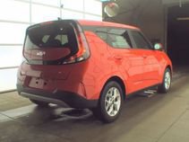 Used 2025 Kia Soul LX w/ LX Technology Package FWD image 21