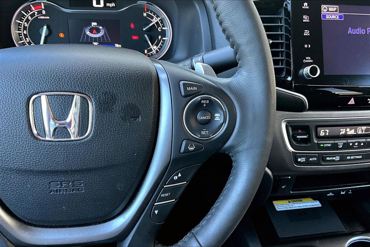 Used 2023 Honda Ridgeline RTL-E image 13