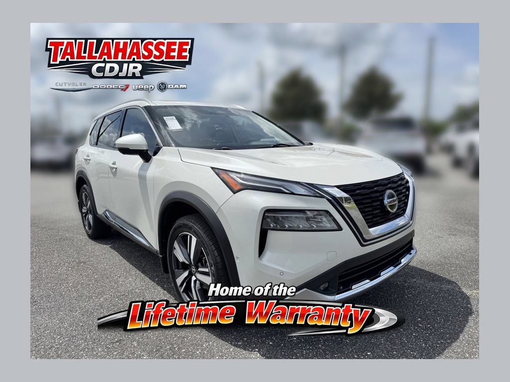 Used 2021 Nissan Rogue Platinum FWD image 1