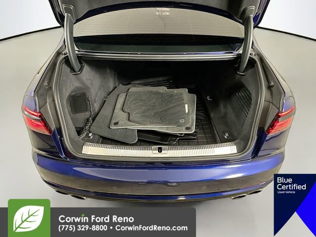 Used 2020 Audi S8 L w/ S8 Executive Package image 32