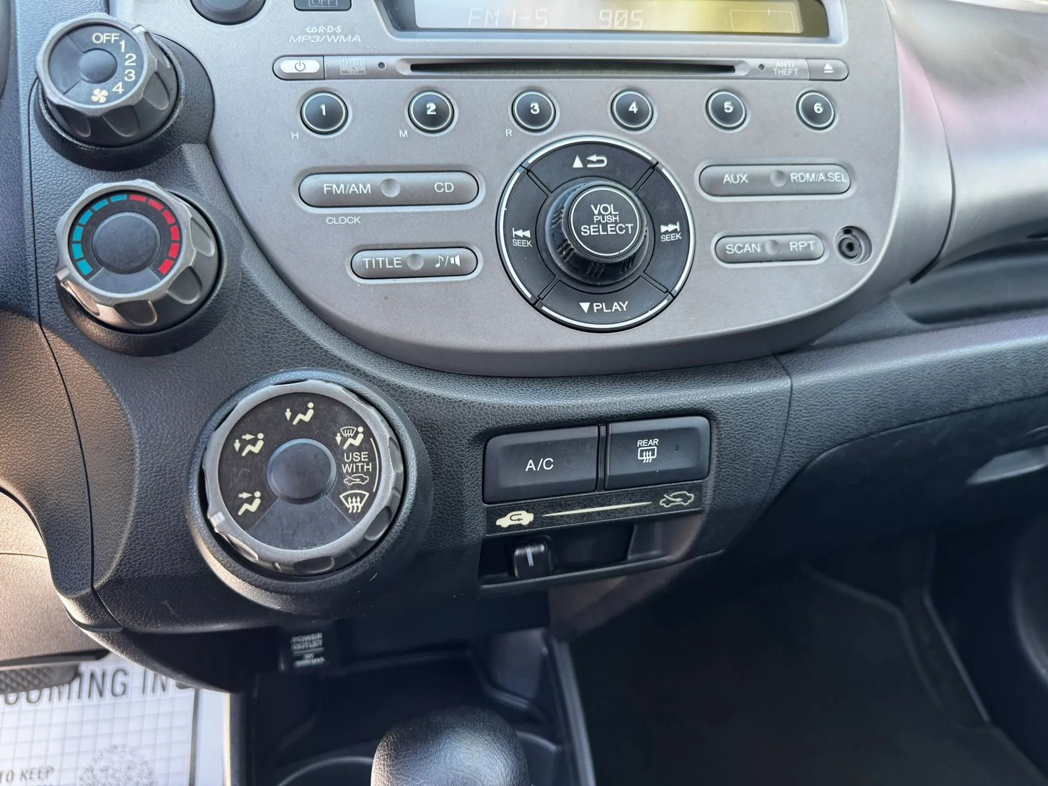 Used 2010 Honda Fit Sport image 19