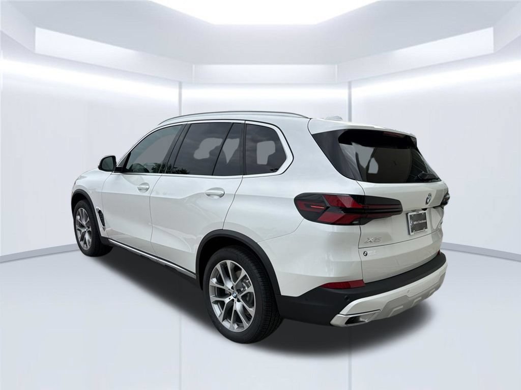 New 2026 BMW X5 sDrive40i w/ Premium Package RWD image 4