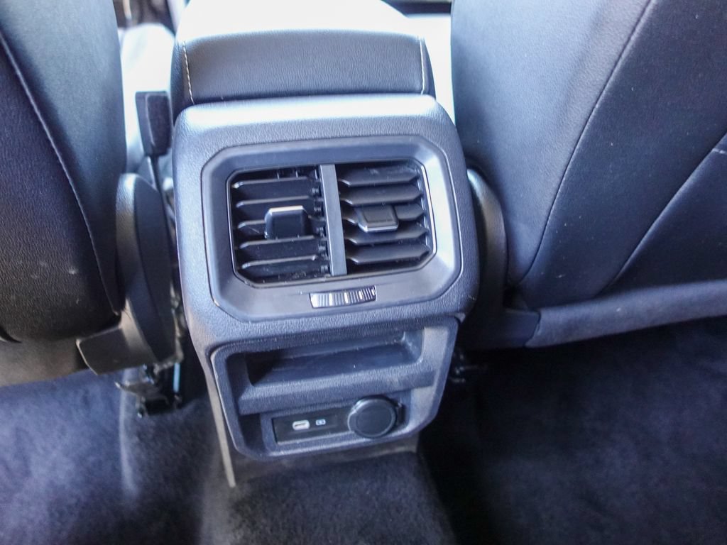 Used 2023 Volkswagen Tiguan SE FWD image 24