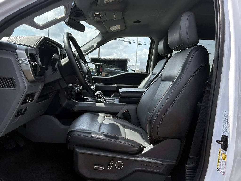 Used 2025 Ford F150 Lariat w/ Equipment Group 502A High AWD/4WD image 17
