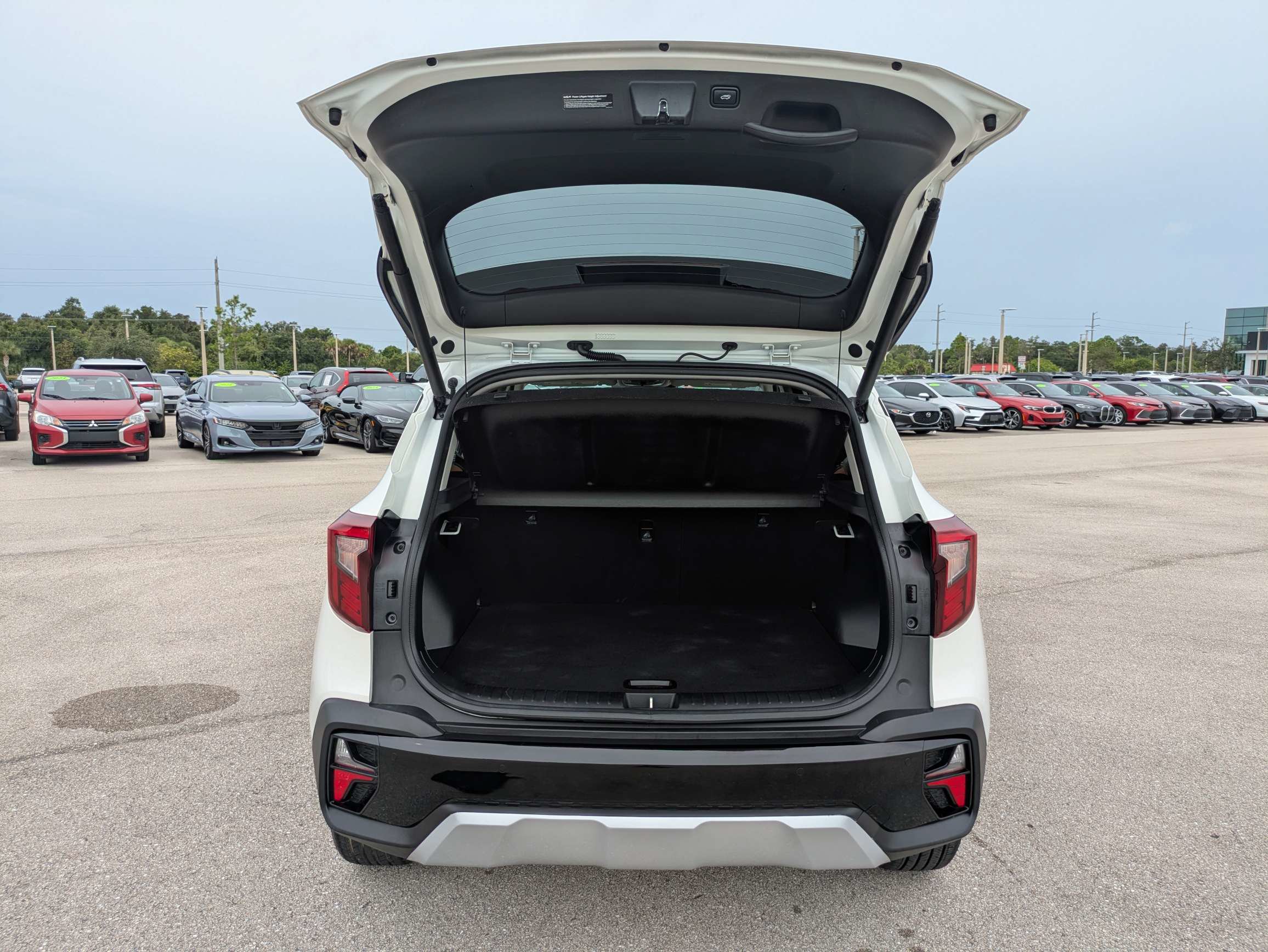 Certified 2025 Kia Seltos EX w/ EX Sunroof Package AWD/4WD image 33