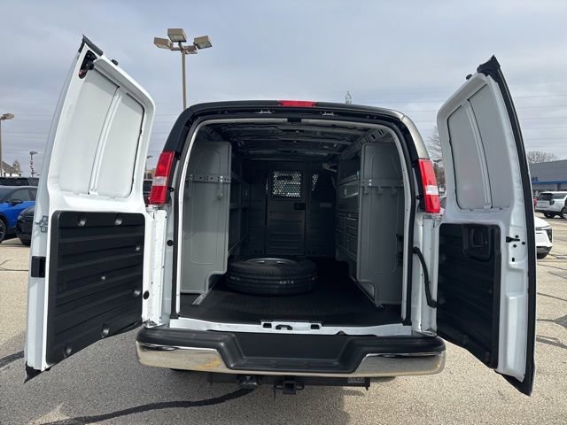 New 2025 Chevrolet Express 2500 w/ Driver Convenience Package image 9