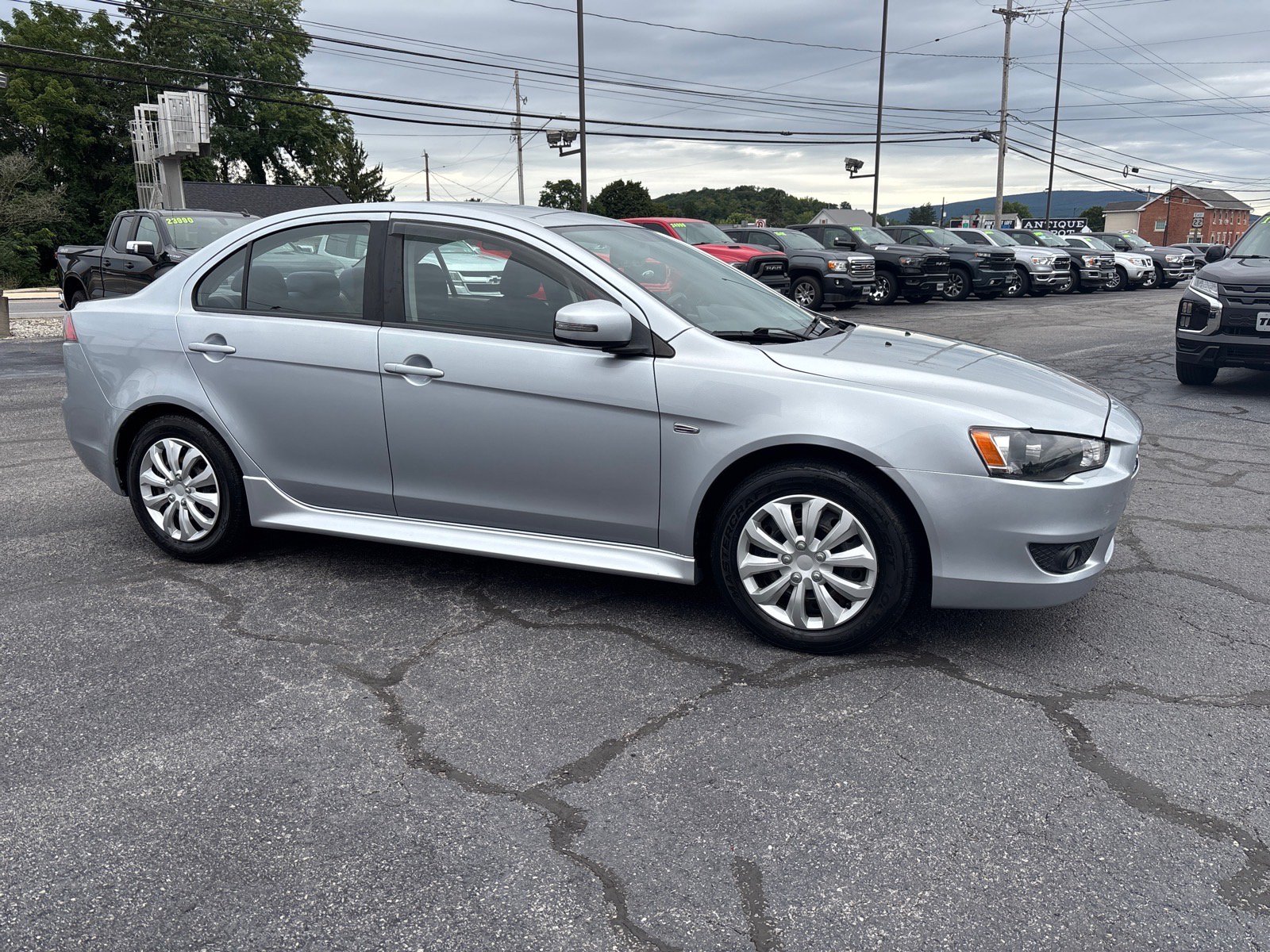 Used 2015 Mitsubishi Lancer ES FWD image 1