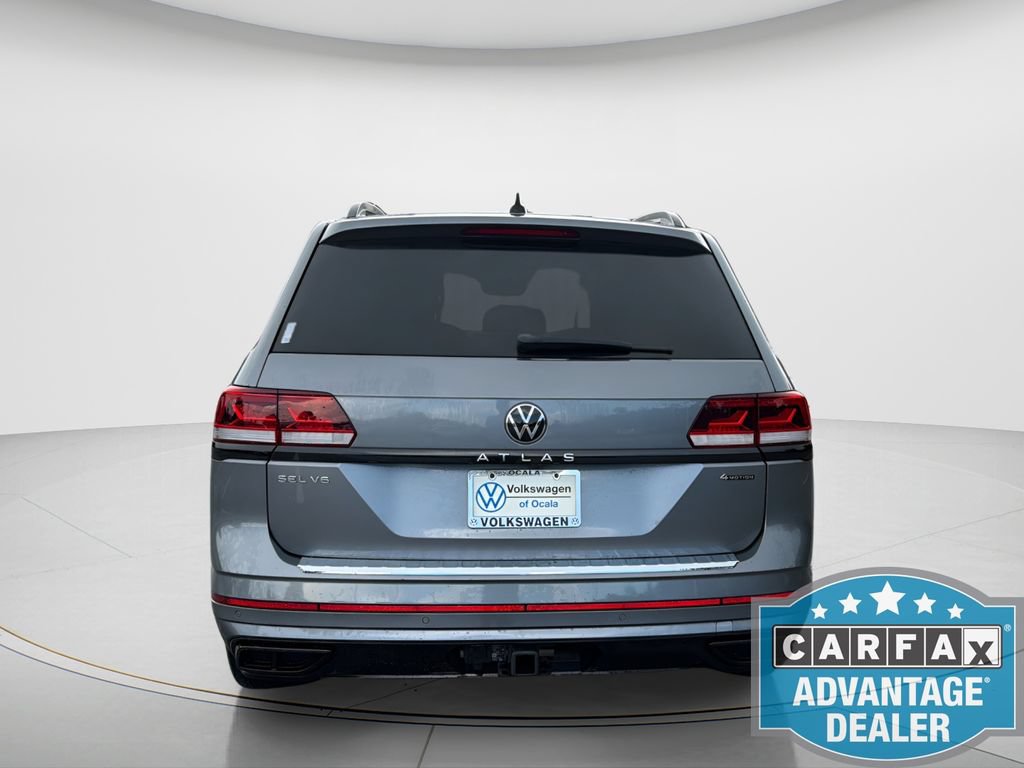 Certified 2023 Volkswagen Atlas SEL R-Line AWD/4WD image 8