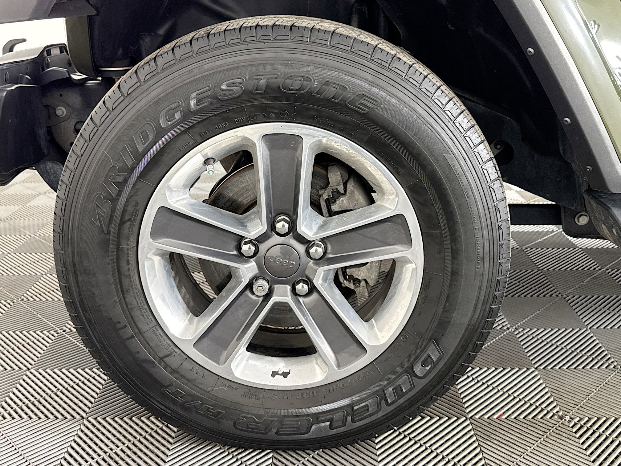 Used 2021 Jeep Wrangler Unlimited Sahara image 37