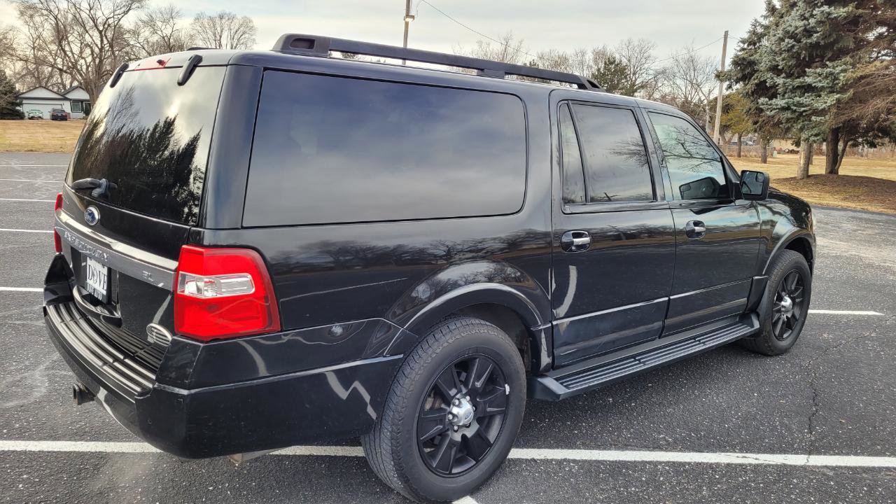 Used 2015 Ford Expedition EL XLT image 6
