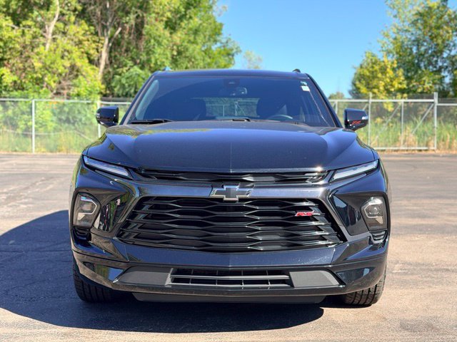 Used 2024 Chevrolet Blazer RS FWD image 3