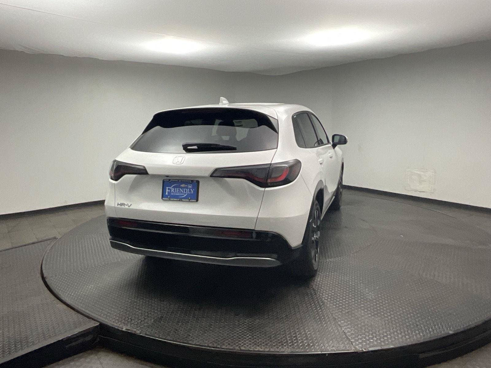 New 2027 Honda HR-V EX-L image 7