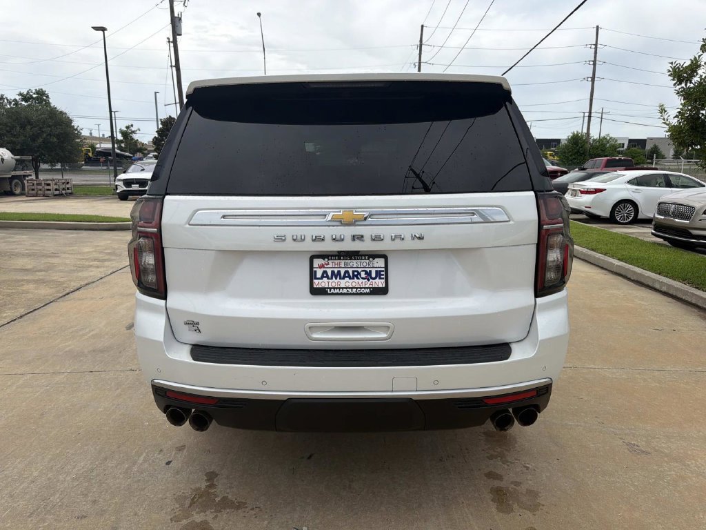 Used 2023 Chevrolet Suburban High Country w/ LPO, Illumination Package RWD image 8