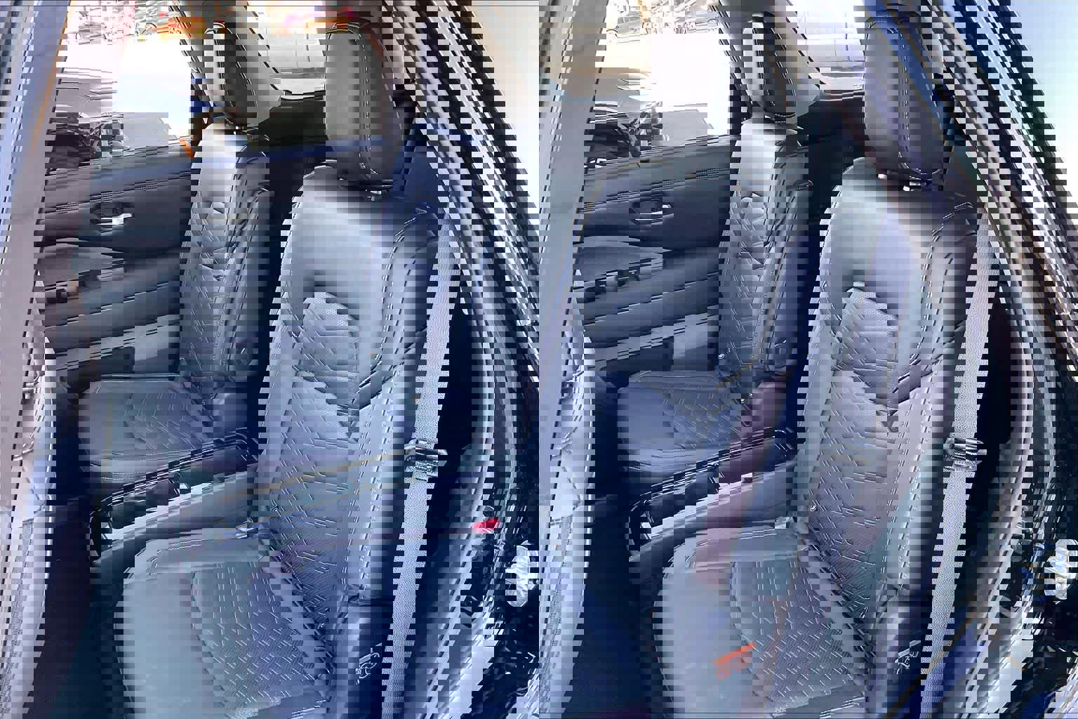 Used 2024 Nissan Pathfinder Platinum image 21