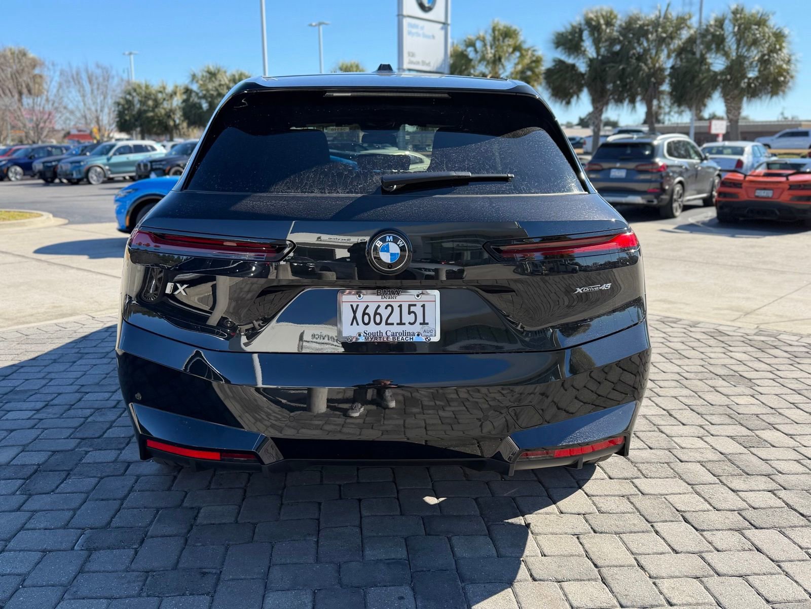 New 2026 BMW iX xDrive45 image 10