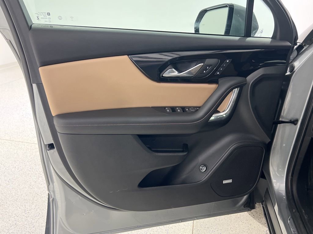 Used 2023 Chevrolet Blazer Premier w/ Driver Confidence II Package image 21
