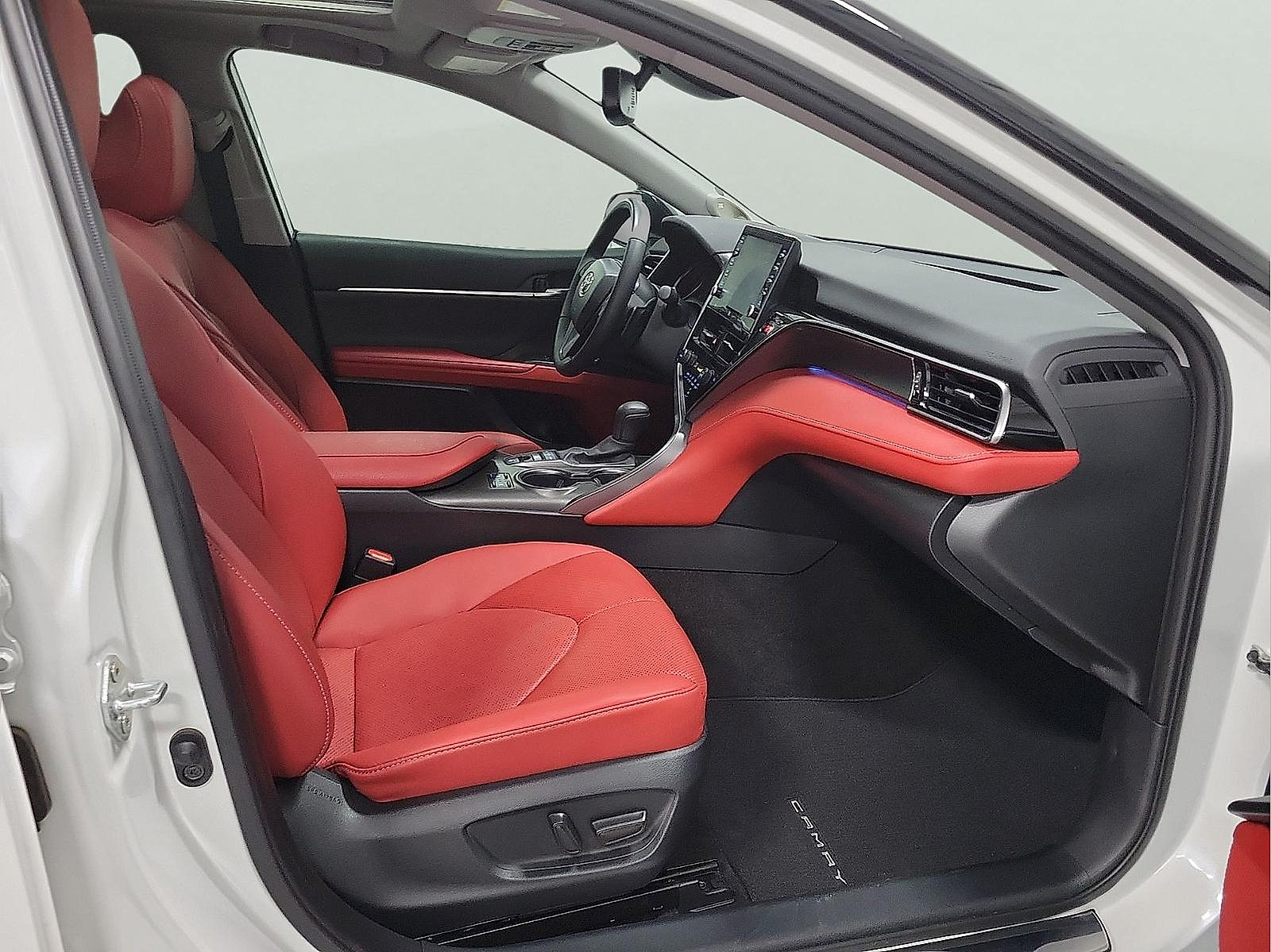 Certified 2023 Toyota Camry XSE w/ Navigation Package FWD image 14