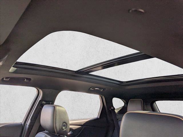 Used 2021 Chevrolet Blazer Premier w/ Driver Confidence II Package image 16