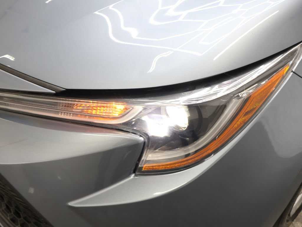 Used 2022 Toyota Corolla LE FWD image 28
