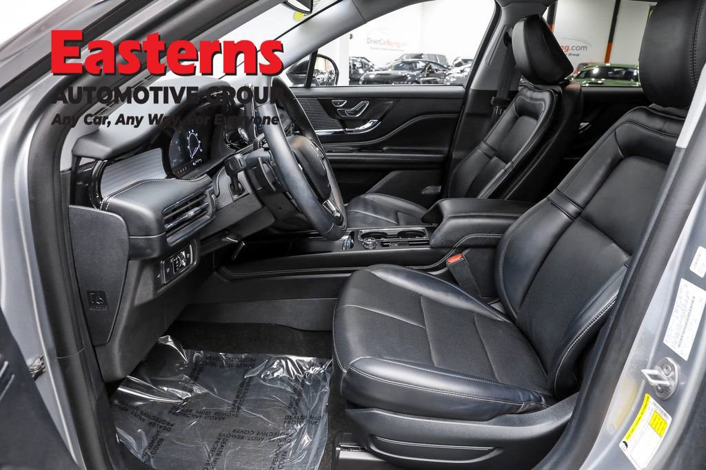 Used 2022 Lincoln Corsair AWD w/ Equipment Group 101A image 14