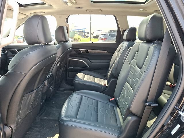 Used 2020 Kia Telluride SX w/ SX Prestige Package AWD/4WD image 10
