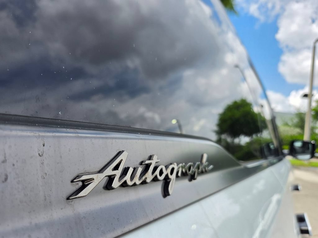 New 2027 INFINITI QX80 Autograph w/ Premium Cargo Package AWD/4WD image 3
