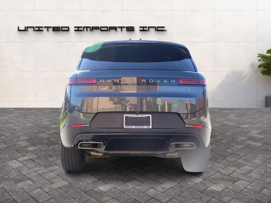 Used 2024 Land Rover Range Rover Sport SE AWD/4WD image 7