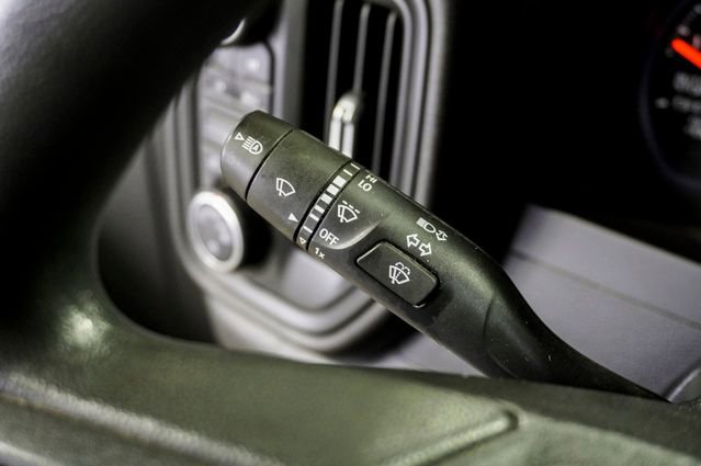 Used 2022 Chevrolet Silverado 1500 Custom image 17