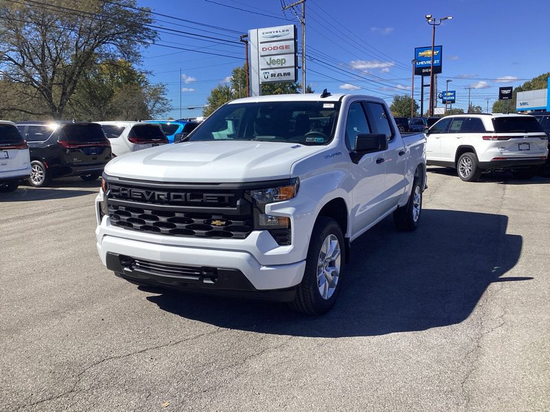 New 2026 Chevrolet Silverado 1500 Custom AWD/4WD image 3