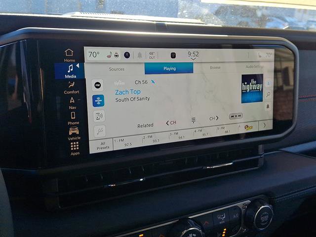 New 2026 Jeep Wrangler Unlimited Rubicon w/ Safety Group image 13