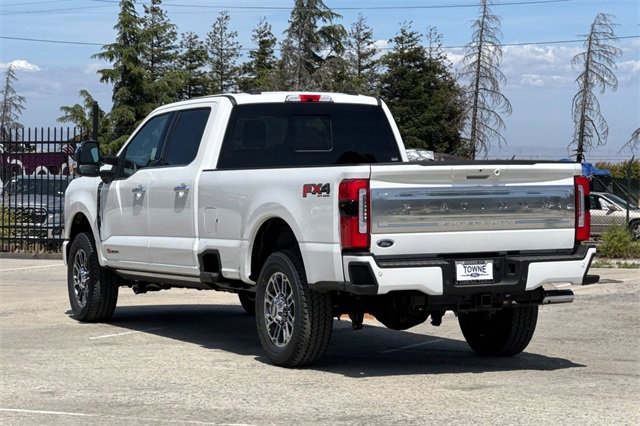 New 2025 Ford F350 Platinum w/ Platinum Plus Package image 6