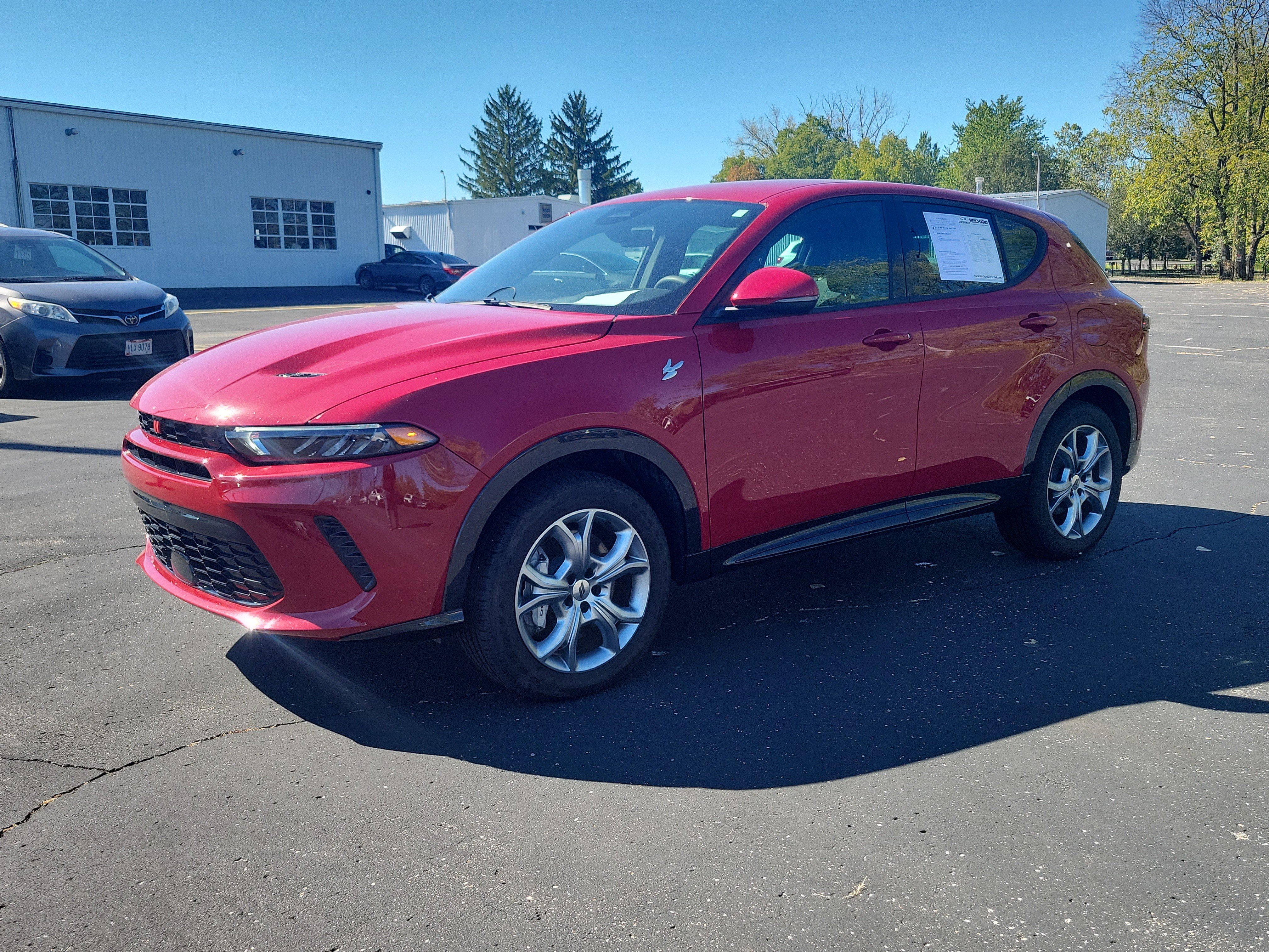 Used 2024 Dodge Hornet R/T AWD/4WD image 2
