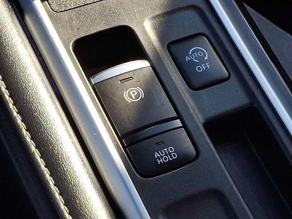 Used 2022 Nissan Pathfinder SL image 26