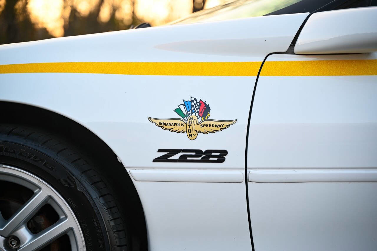 Used 1997 Chevrolet Camaro Z28 image 37