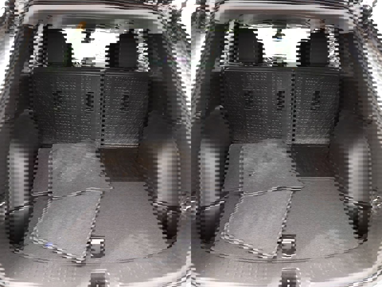 Used 2024 Chevrolet Blazer LT w/ Midnight/Sport Edition image 9