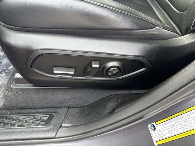 Used 2022 Jeep Grand Cherokee Limited image 21