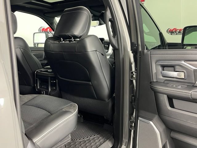 New 2026 RAM 3500 Laramie AWD/4WD image 29