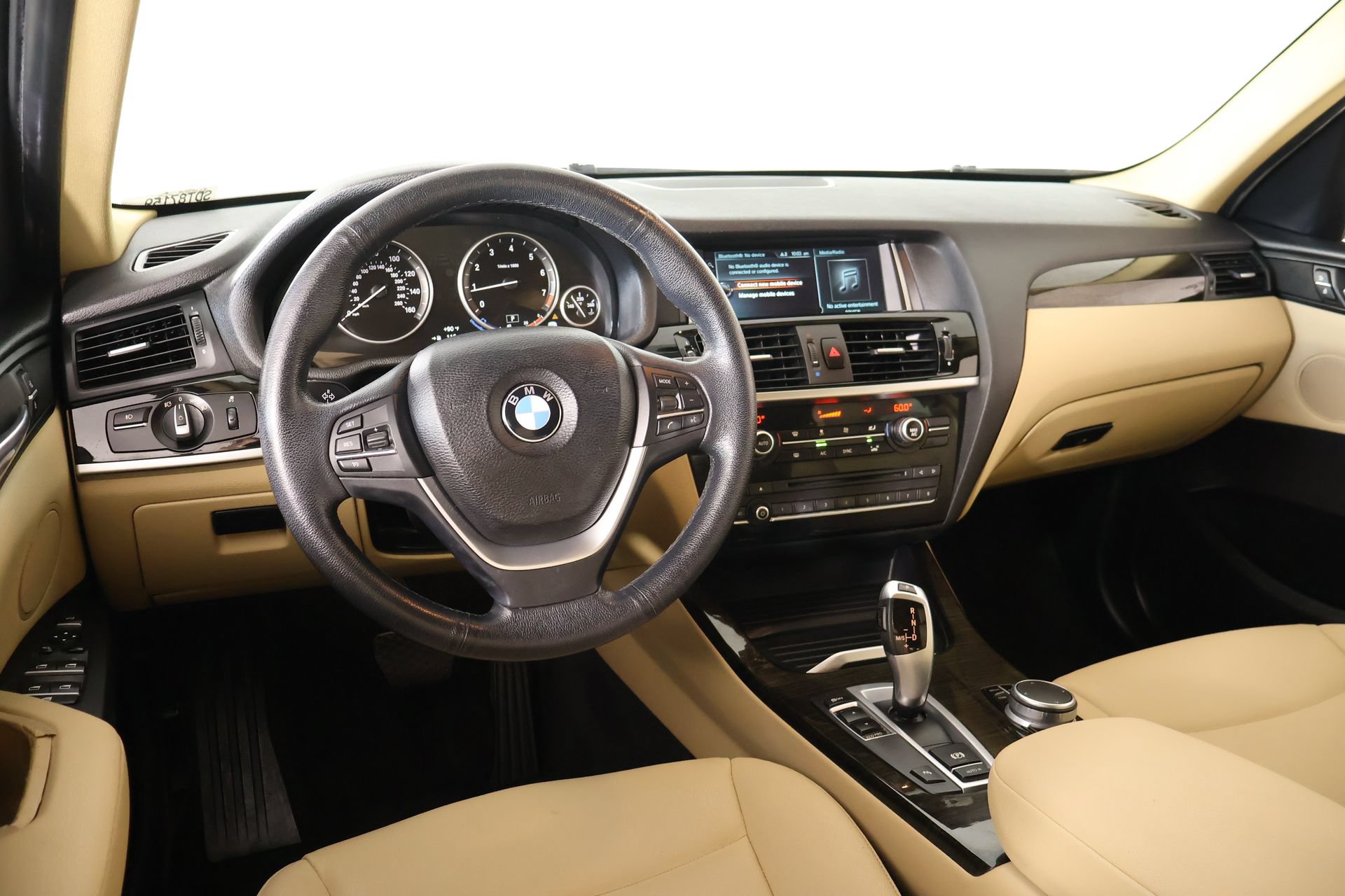 Used 2017 BMW X3 sDrive28i RWD image 2