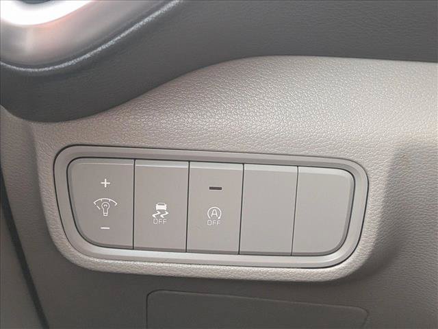 Used 2023 Kia Soul LX FWD image 17
