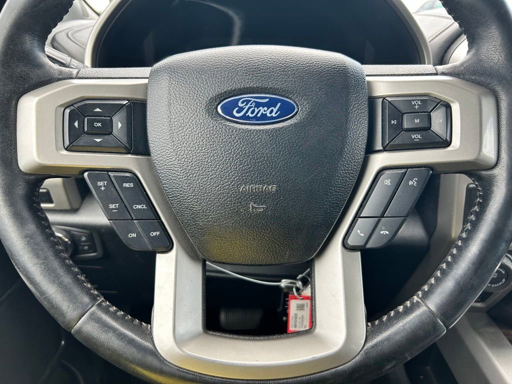 Used 2017 Ford F150 Lariat AWD/4WD image 23