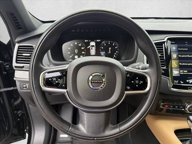 Used 2018 Volvo XC90 T6 Momentum w/ Convenience Package AWD/4WD image 16