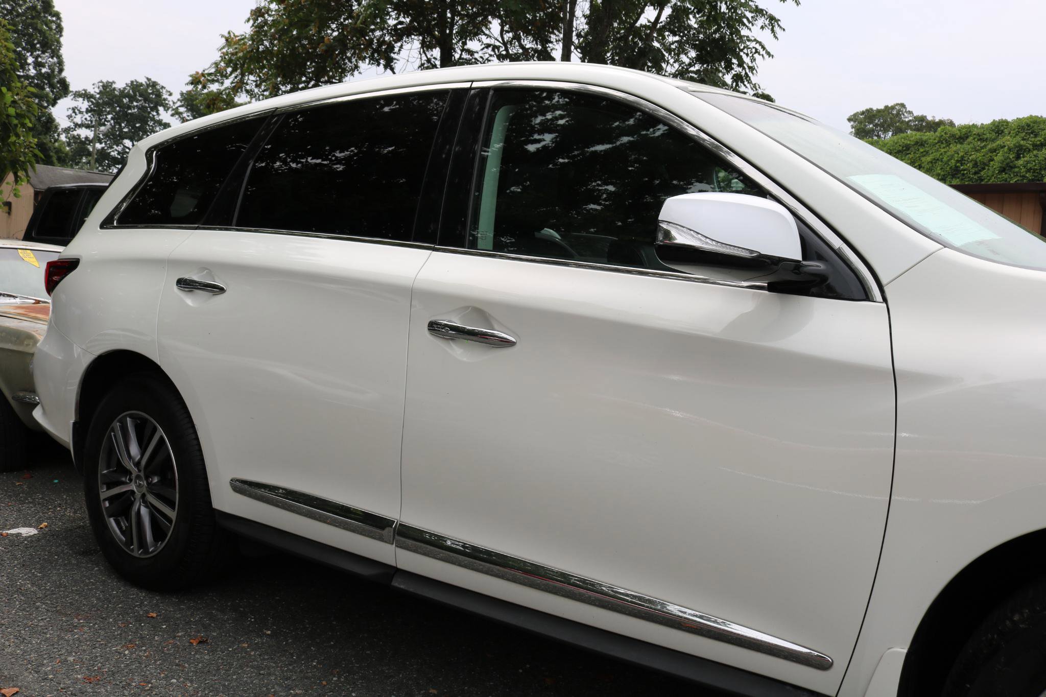 Used 2016 INFINITI QX60 Luxe AWD/4WD image 6