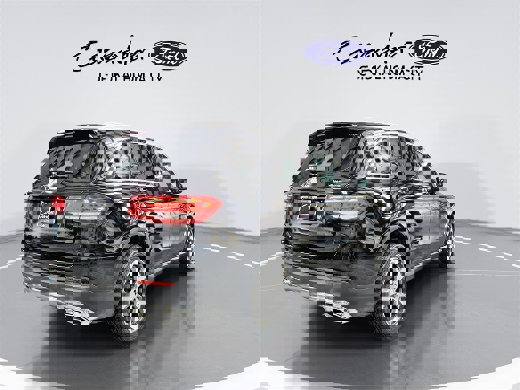 Used 2017 Mercedes-Benz GLC 300 4MATIC image 8