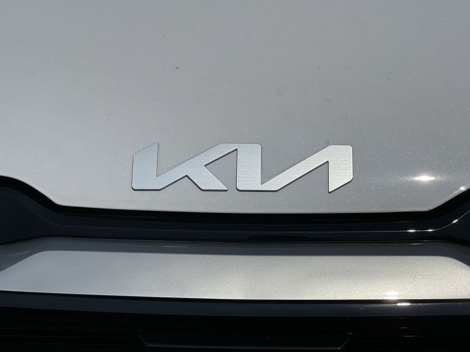 New 2026 Kia Sportage SX AWD/4WD image 12