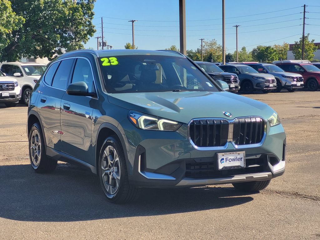 Used 2023 BMW X1 xDrive28i AWD/4WD image 3