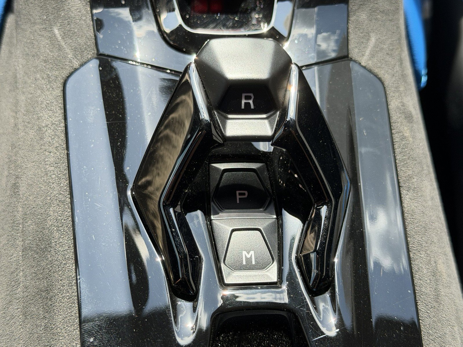 Used 2024 Lamborghini Huracan Tecnica image 19