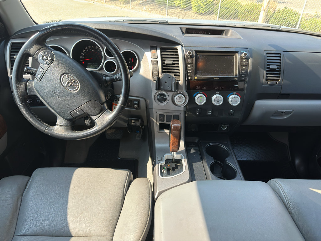 Used 2011 Toyota Tundra Limited w/ Memory Pkg AWD/4WD image 20