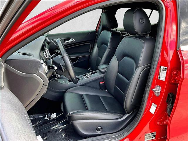 Used 2020 Mercedes-Benz GLA 250 4MATIC image 27