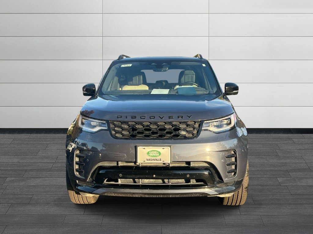 Certified 2024 Land Rover Discovery Dynamic SE AWD/4WD image 8